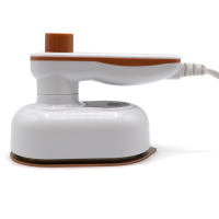 Мини-утюг Steamix с функцией распыления воды, белый